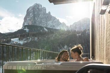 تختخواب و صبحانه Enjoy Dolomites   Chalet