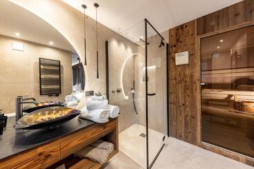 تختخواب و صبحانه Enjoy Dolomites   Chalet