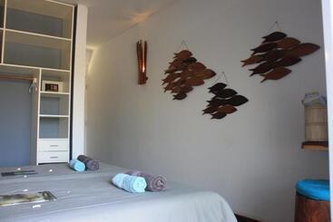 هتل Casa Jules
