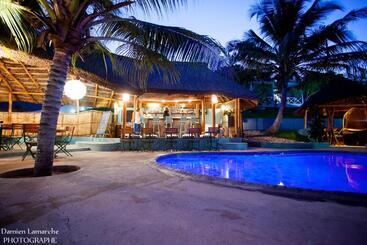 هتل Casa Jules