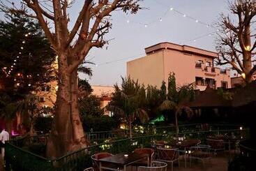 هتل Le Baobab