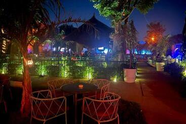 هتل Le Baobab