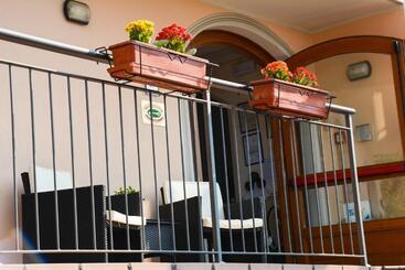 هتل Locanda Ruscello Garnì