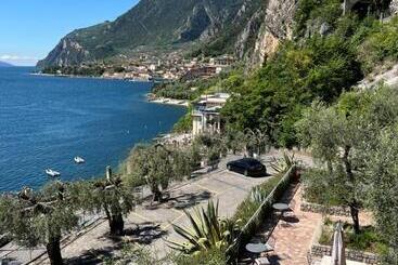 هتل Locanda Ruscello Garnì