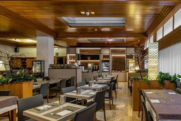 هتل Residence Ristorante Ramandolo