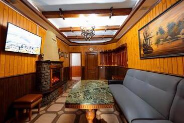 هتل Villa Turistica Oasis