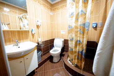هتل Villa Turistica Oasis