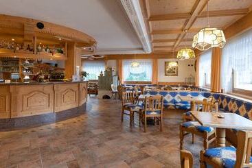 Latemar   Hotel Suites Spa