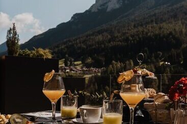 Latemar   Hotel Suites Spa
