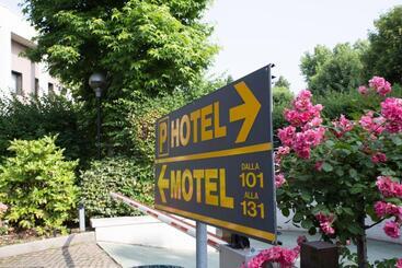 Motel Ascot