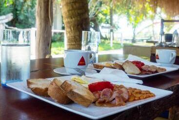 استراحتگاه Baobab Beach Vilanculos
