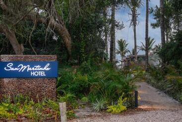 استراحتگاه San Martinho Beach Club
