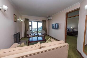 استراحتگاه Sunbird Ku Chawe