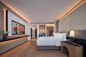 هتل Hefei Huiyan Anhui Center Intercity