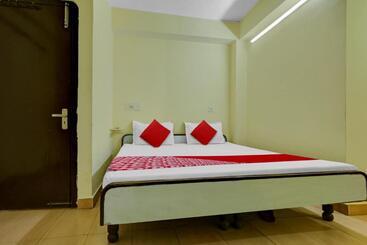 Oyo Hotel Inderprasth