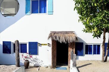 استراحتگاه Chalaroste Place By Sms Hospitality