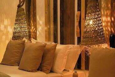 هتل Eden Boutique