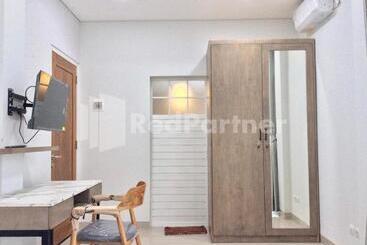 酒店 Terra Guesthouse Jec Mitra Reddoorz