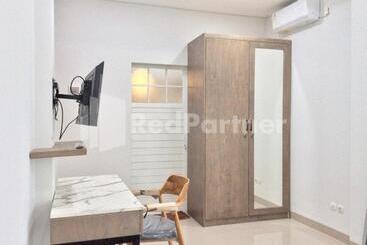 酒店 Terra Guesthouse Jec Mitra Reddoorz