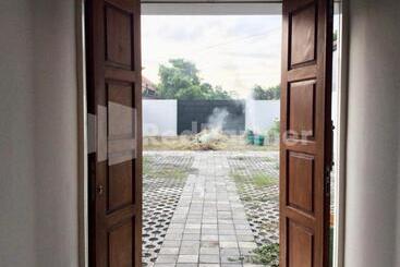 酒店 Terra Guesthouse Jec Mitra Reddoorz