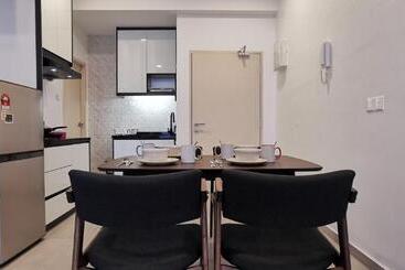 Mykey The Quartz A 06 08 Melaka City