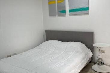 پانسیون Sjo Oasis Hostel