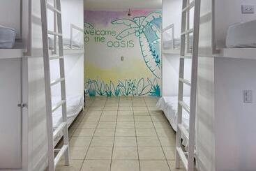 پانسیون Sjo Oasis Hostel