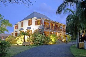 تختخواب و صبحانه Le Jardin De Beau Vallon