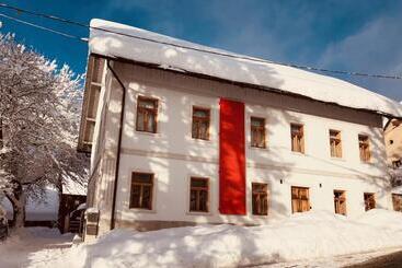 Pr Gavedarjo Eco Heritage B&b
