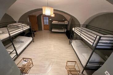 Hostel Sleeping Beauty