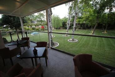 Gardenia Hotel & Spa