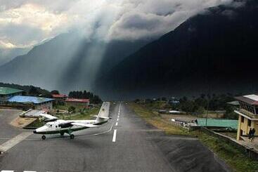 هتل Mountain Lodges Of Nepal   Lukla