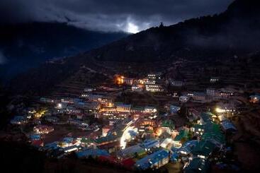 هتل Mountain Lodges Of Nepal Lukla
