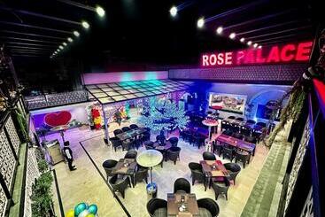Rose Palace Hotel, Gulberg
