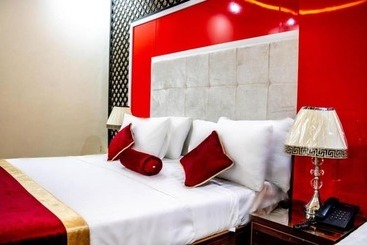 Rose Palace Hotel, Gulberg