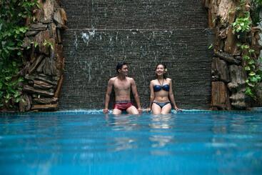 هتل Royal Bagan