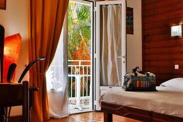 هتل Sud Hôtel