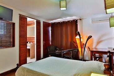 هتل Sud Hôtel