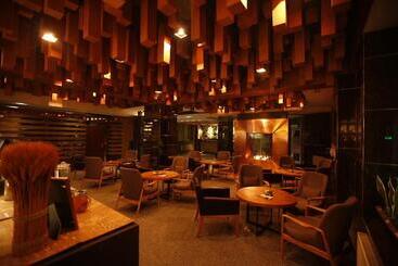 The Corporate Hotel Central