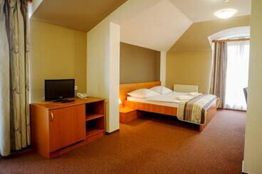 استراحتگاه Wellness Hotel Thermal