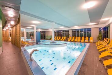 استراحتگاه Wellness Hotel Thermal