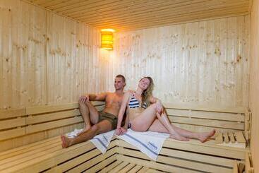 استراحتگاه Wellness Hotel Thermal