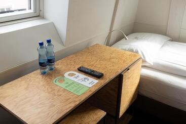 پانسیون Fred Guest House Zürich Hauptbahnhof