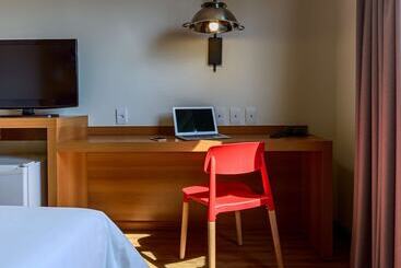 هتل Nacional Inn Bauru