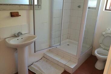 هاستل Hermanus Backpackers & Budget Accommodation