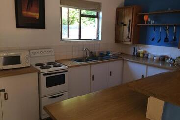 هاستل Hermanus Backpackers & Budget Accommodation