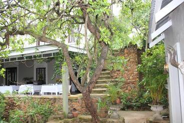 住宿加早餐  Ashbourne Country Escape Hazyview