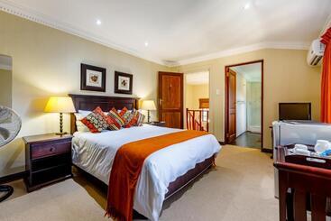 تختخواب و صبحانه Country Lane Lodge