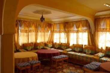 تختخواب و صبحانه Kasbah Taborihte