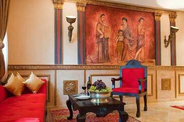 تختخواب و صبحانه Le Temple Des Arts
